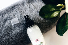 Load image into Gallery viewer, Organic Cucumber Rice Water - Cyns Curls